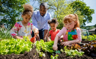 Little Gardeners: Planting Seeds