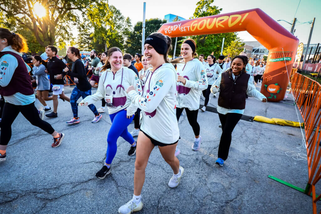 Picture of happy participants of Gourdy's Pumpkin Run